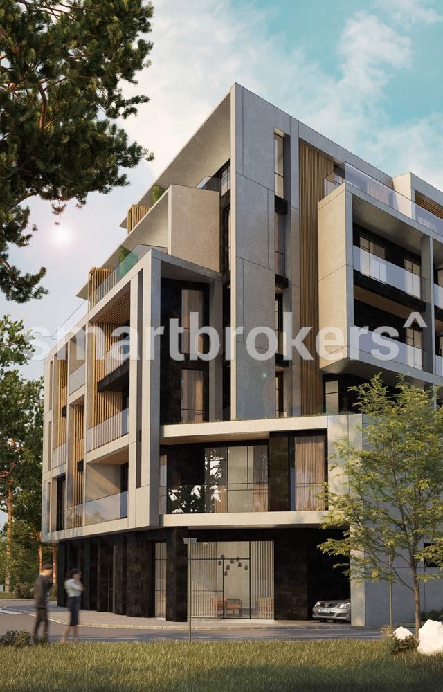 Three-bedroom apartment for sale in a newly built building in Manastirski livadi - east
