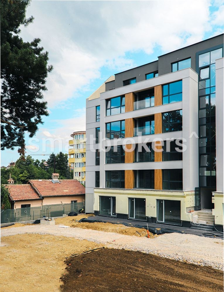 Lovely one-bedroom apartment for sale located in the newly built residential complex - QHome